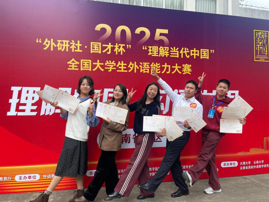 1762438543941083816.png 1762438383781.png