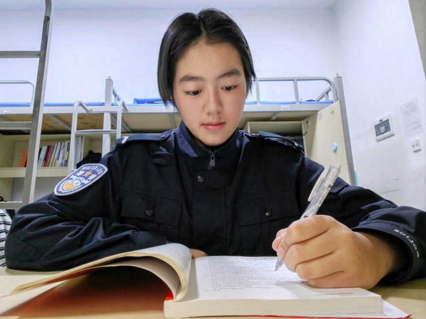 1762438705638059836.png 1762438467882.png