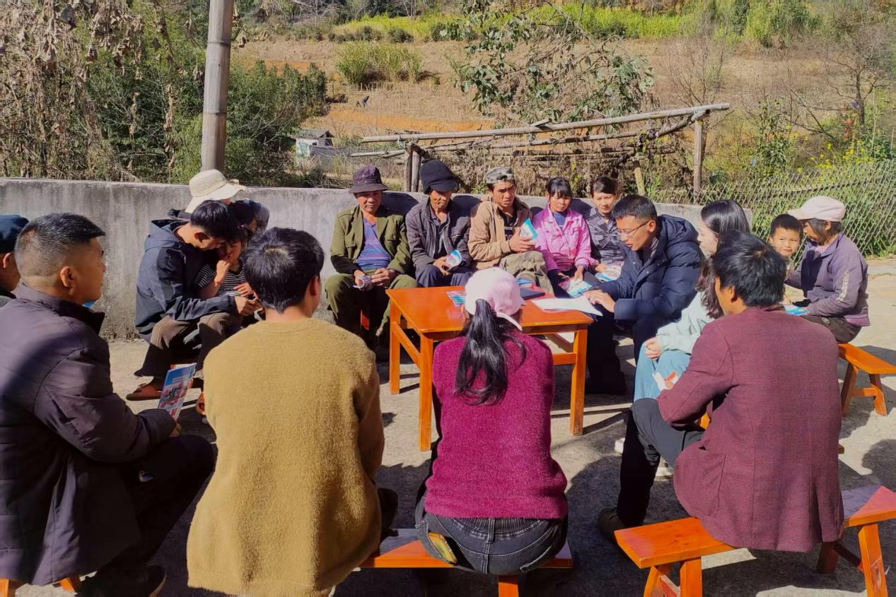 1762696500662085376.png 1762696034663.png