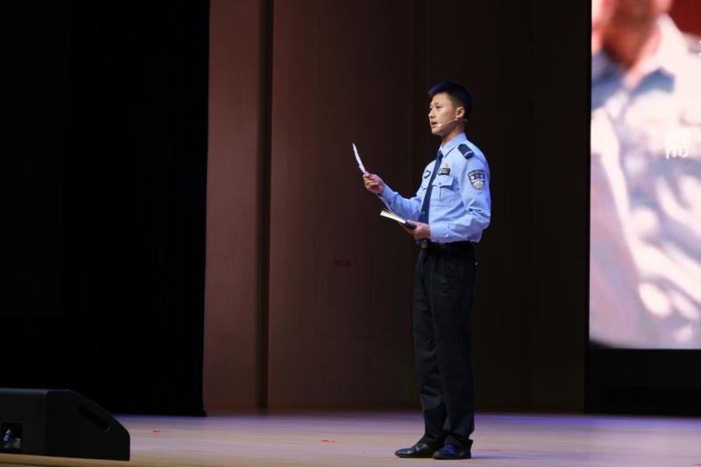 1762698144553001879.png 1762697786519.png