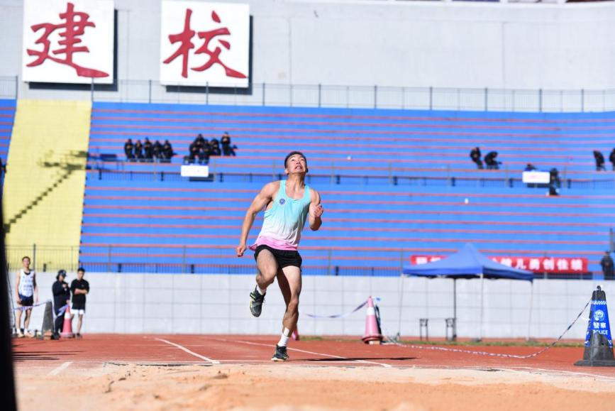 1764255148022016907.png 1764254728451.png