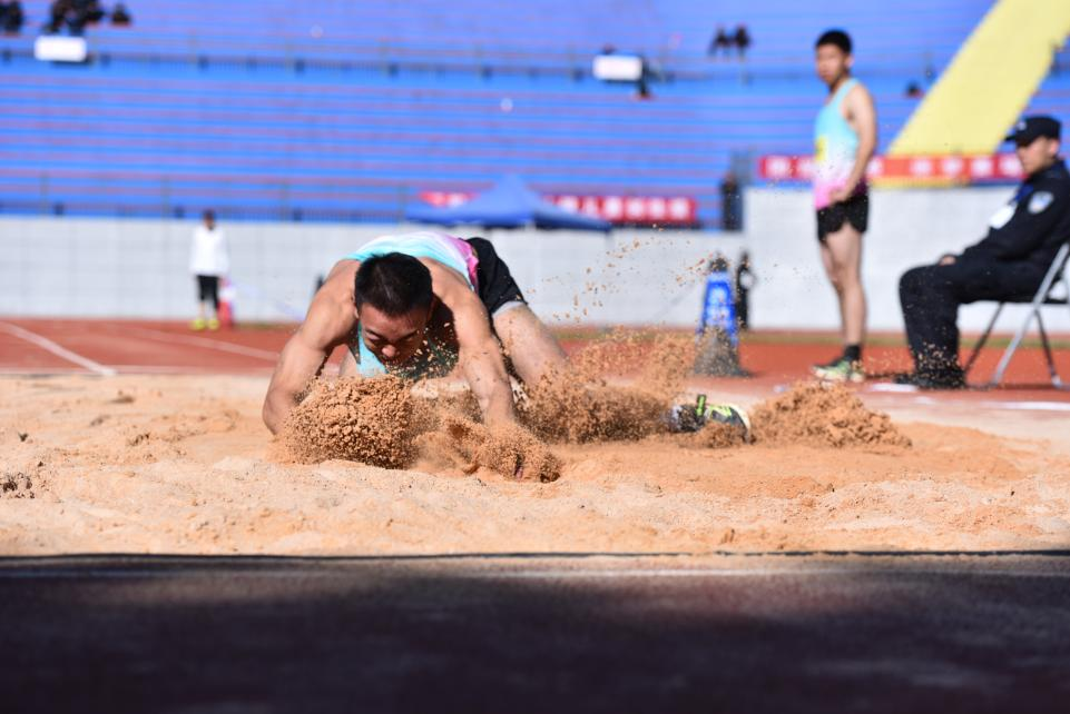 1764255410651033060.png 1764254921063.png