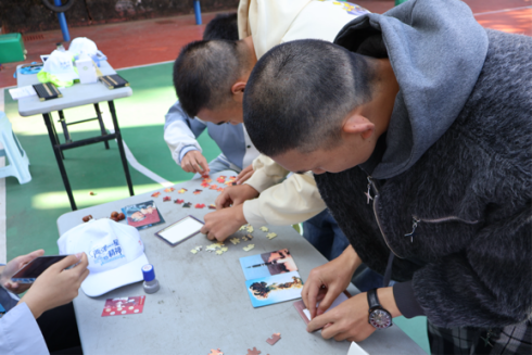 1765975540506093044.png 1765975444405.png